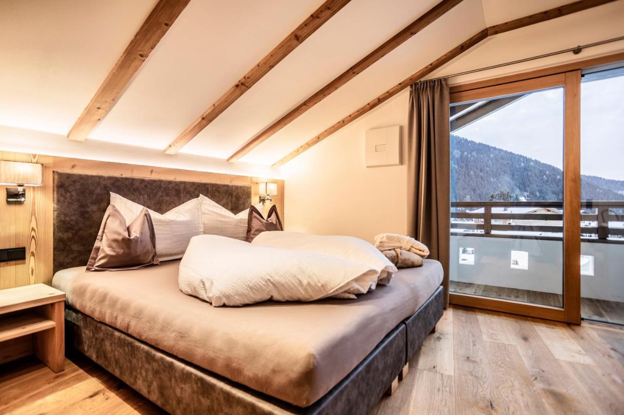 Luxury Chalet Plazola Selva di Val Gardena Extérieur photo