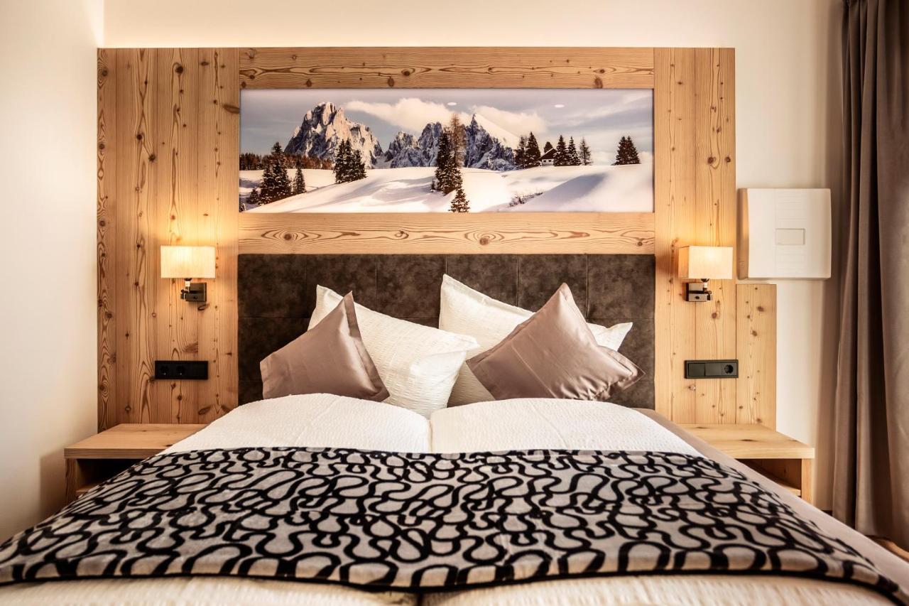 Luxury Chalet Plazola Selva di Val Gardena Extérieur photo