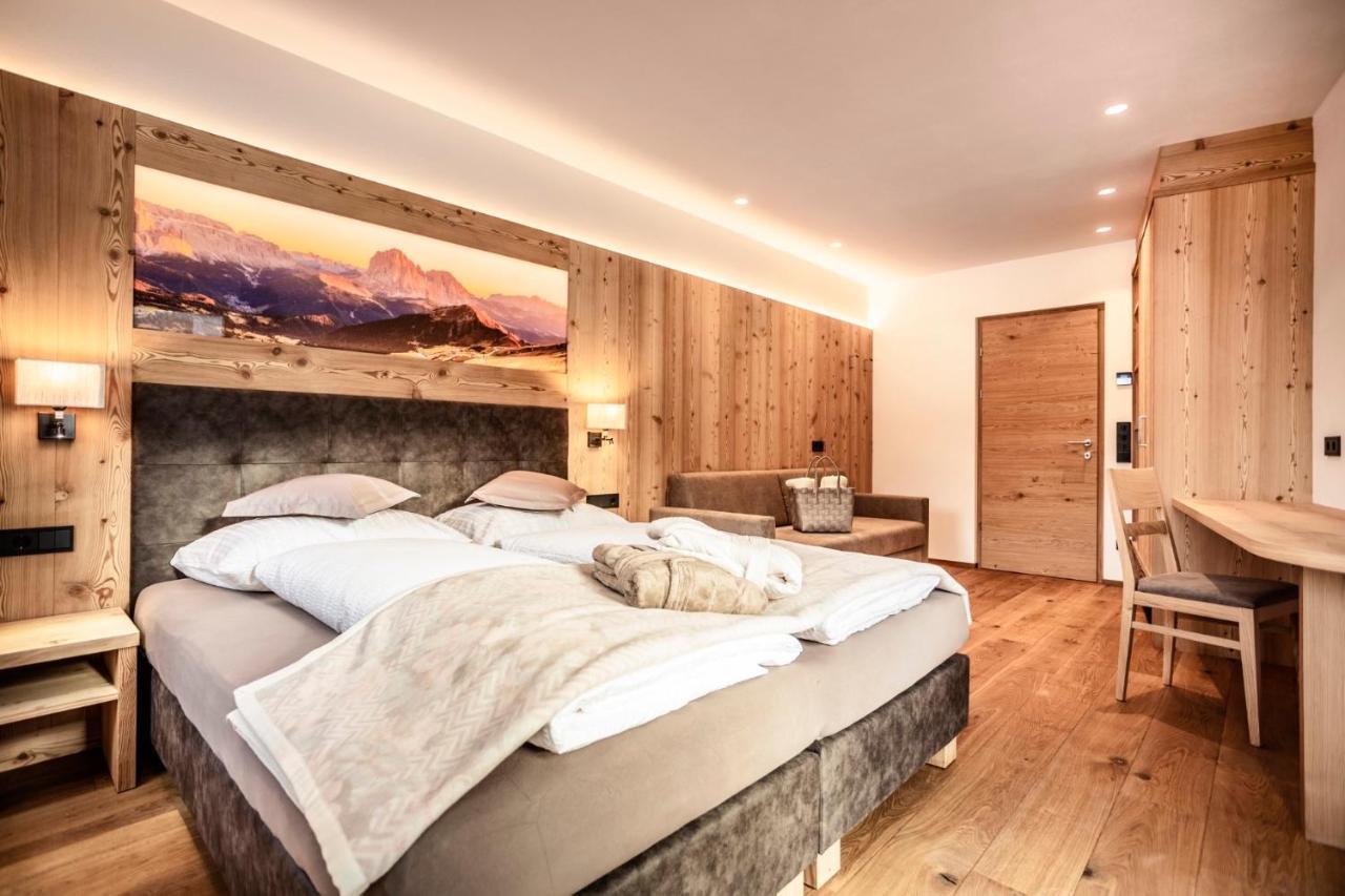 Luxury Chalet Plazola Selva di Val Gardena Extérieur photo