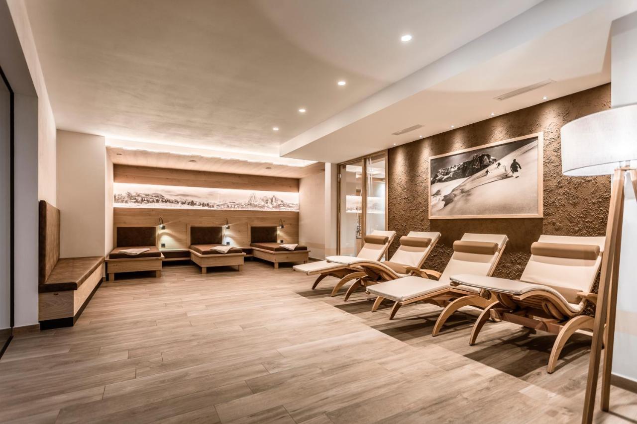 Luxury Chalet Plazola Selva di Val Gardena Extérieur photo