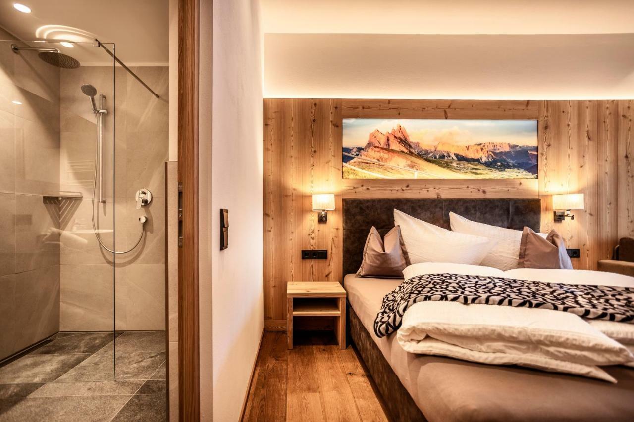 Luxury Chalet Plazola Selva di Val Gardena Extérieur photo